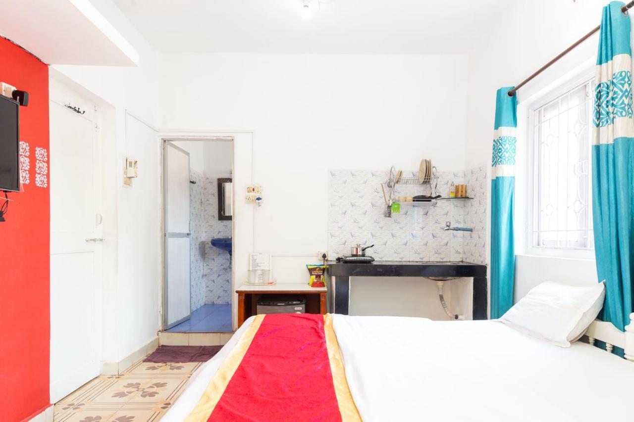 Oceanic Pearl Beach Guest House Калангуте Екстериор снимка