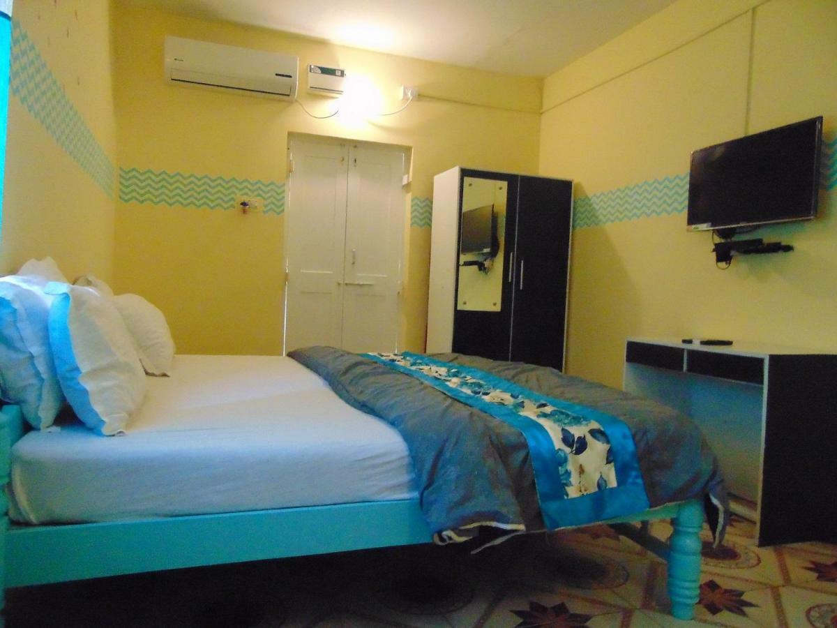 Oceanic Pearl Beach Guest House Калангуте Екстериор снимка